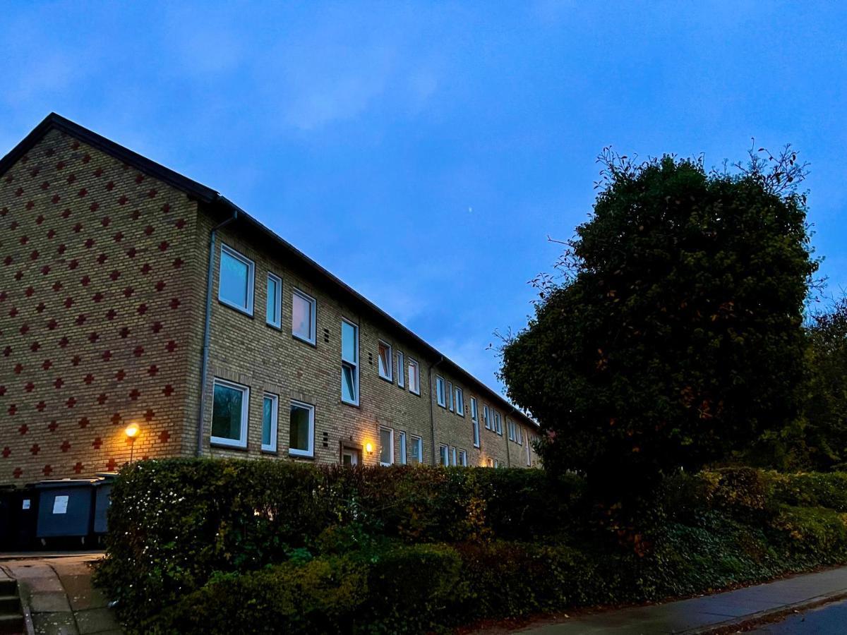 Dejlig 2 Vaerelses Lejlighed Daire Randers Dış mekan fotoğraf